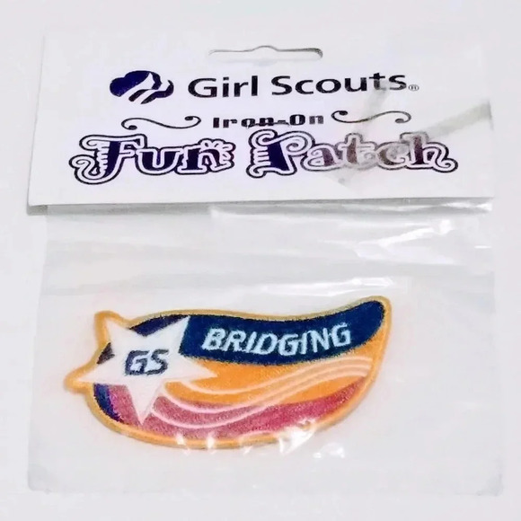 Girl Scouts Bridging Award Patch NWT Iron On - Picture 1 of 1